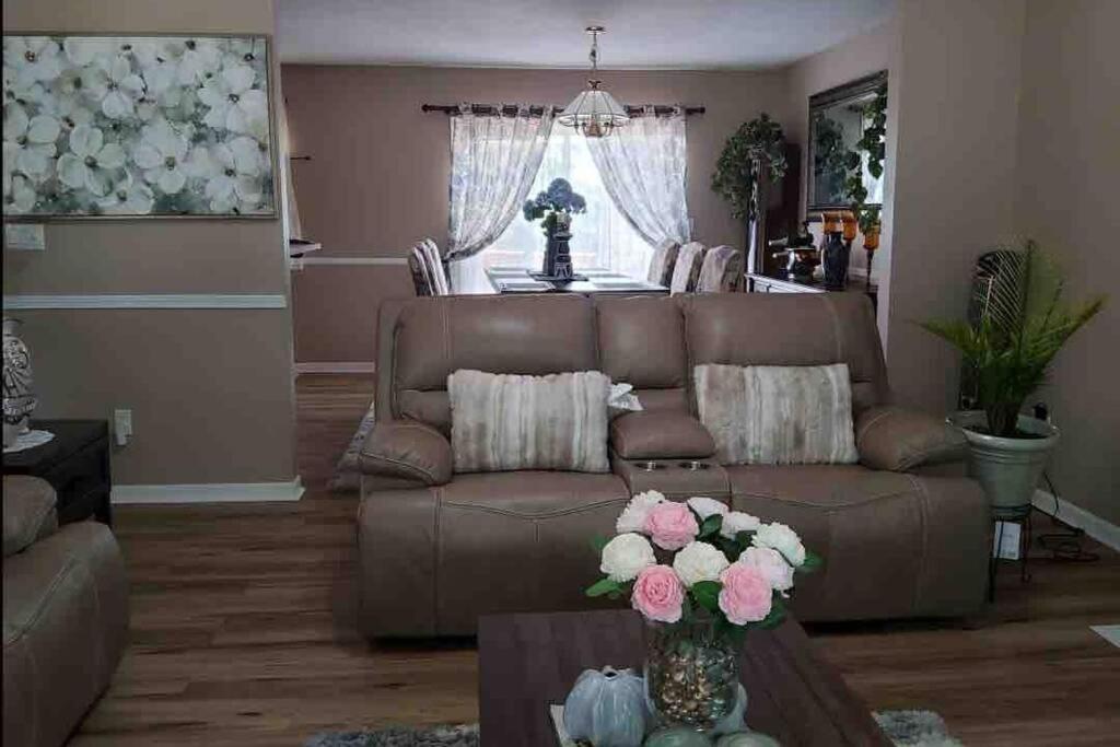 Smart Entire Loft, 3 Bedroom 2 Bath, With 3 Tv Columbia Exterior photo